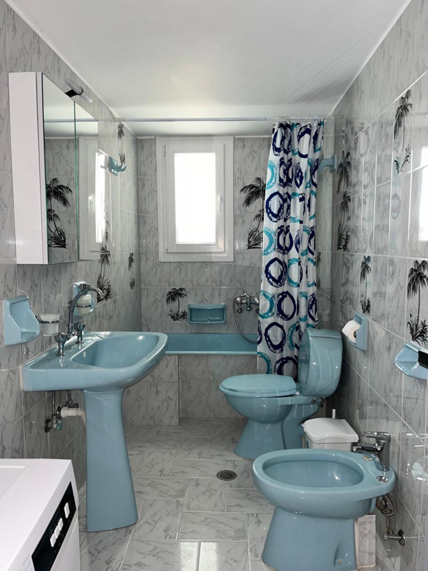 Aeolian Breeze Apartment *