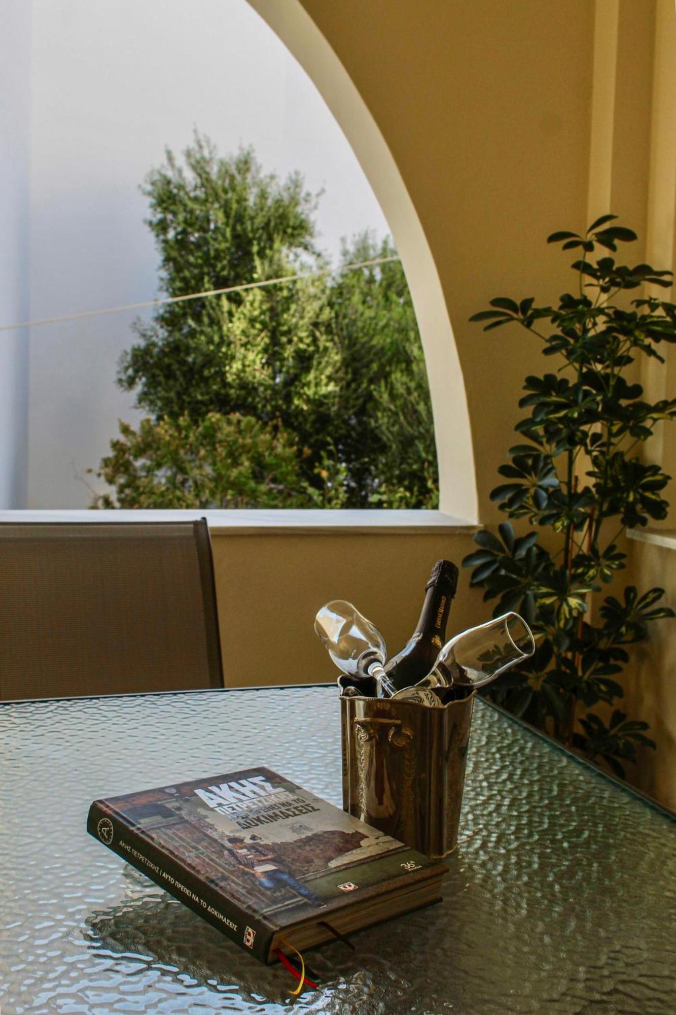 Aeolian Breeze * Tinos